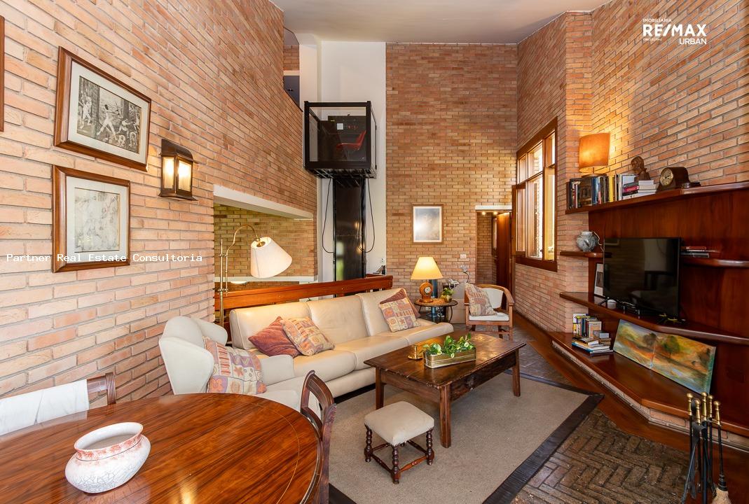 Casa à venda com 4 quartos, 530m² - Foto 18