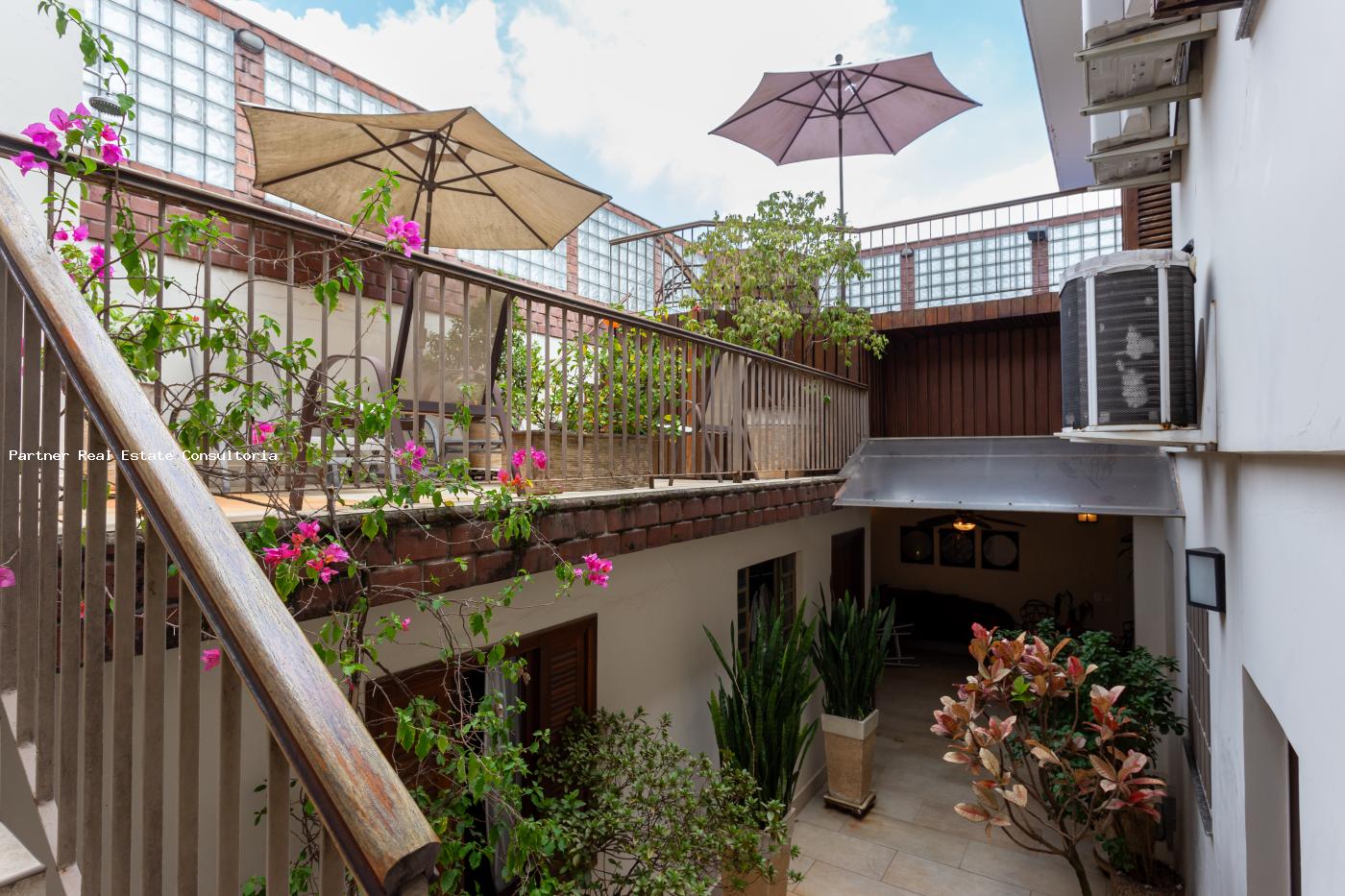 Casa, 4 quartos, 330 m² - Foto 11