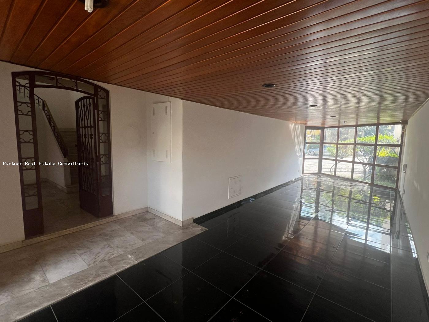 Loja-Salão à venda com 14 quartos, 600m² - Foto 2