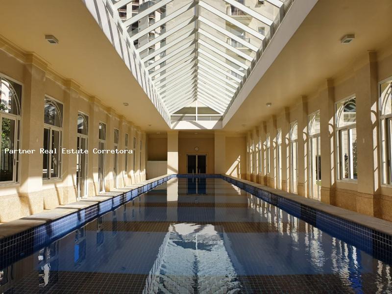 Apartamento à venda com 3 quartos, 260m² - Foto 15