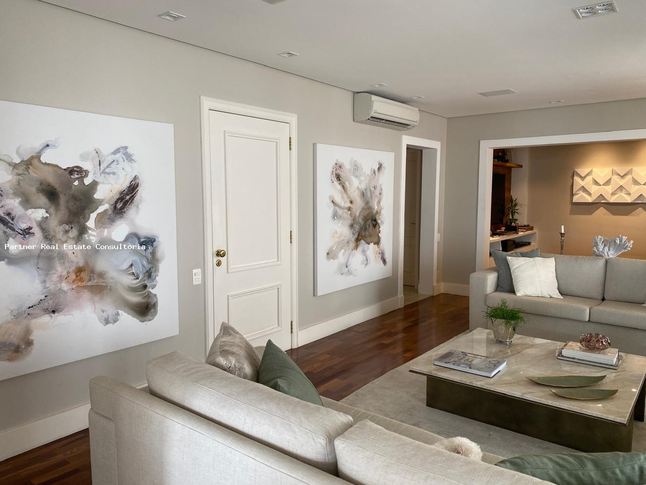 Apartamento à venda com 3 quartos, 260m² - Foto 5