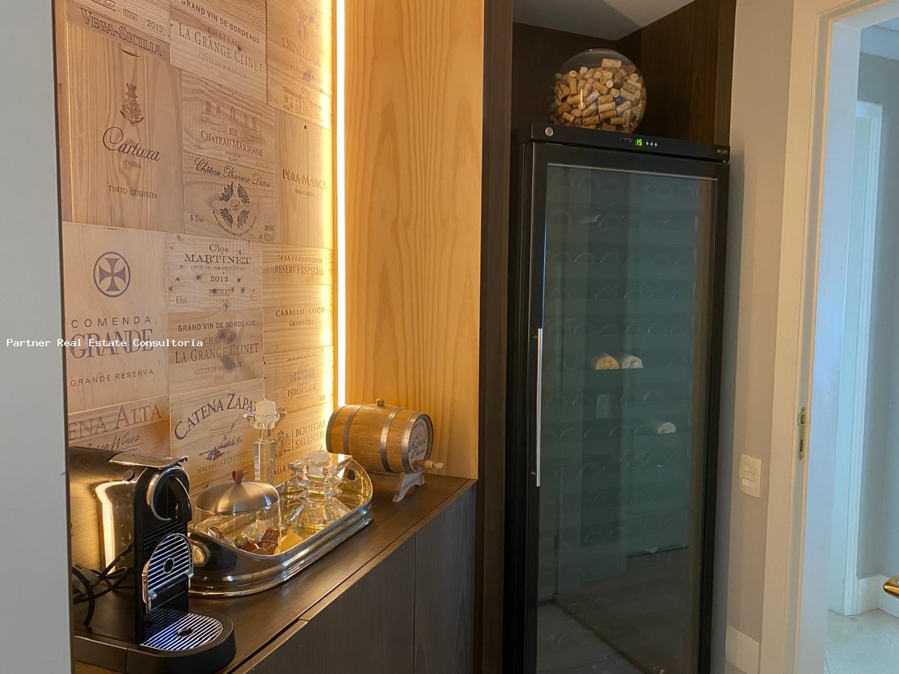 Apartamento à venda com 3 quartos, 260m² - Foto 23