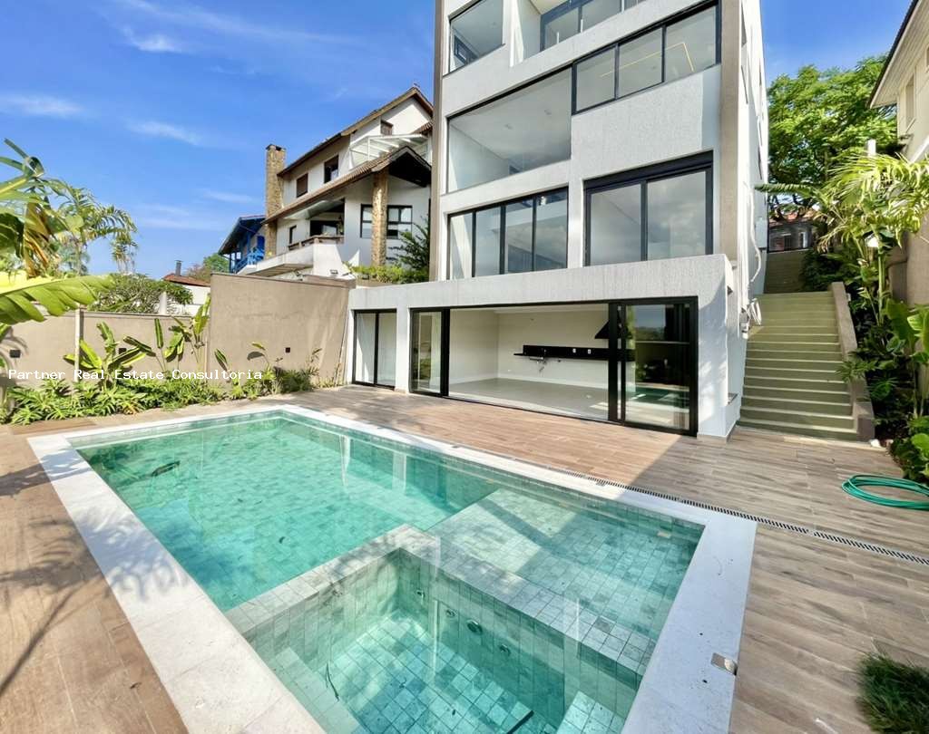 Casa de Condomínio à venda com 4 quartos, 484m² - Foto 1