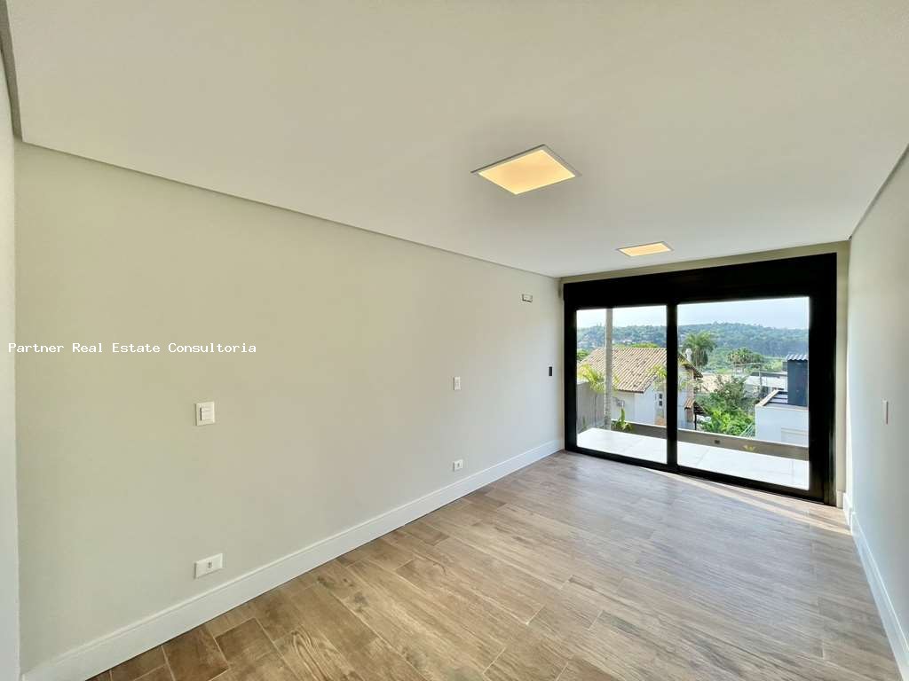 Casa de Condomínio à venda com 4 quartos, 484m² - Foto 20