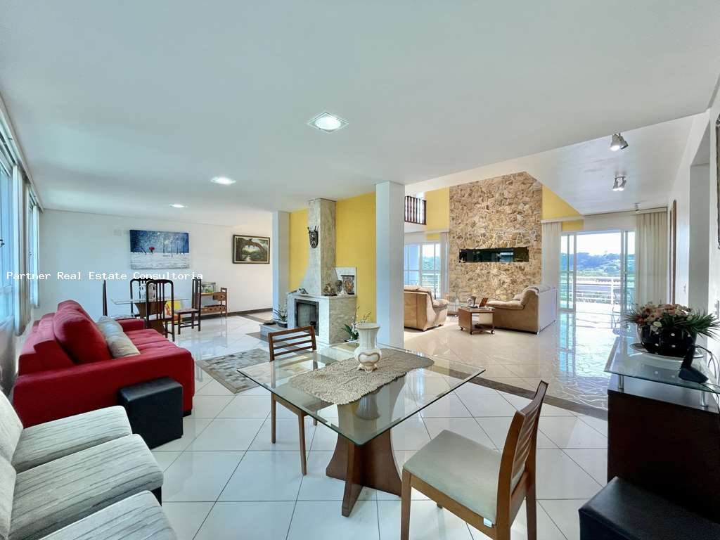 Casa de Condomínio à venda com 6 quartos, 1200m² - Foto 17