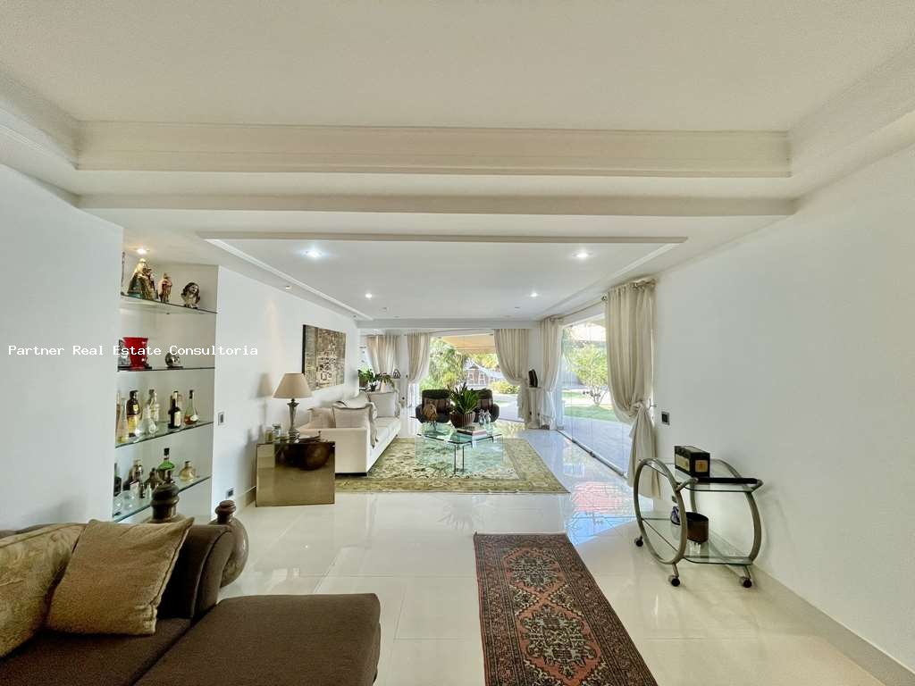 Casa à venda com 4 quartos, 1082m² - Foto 8