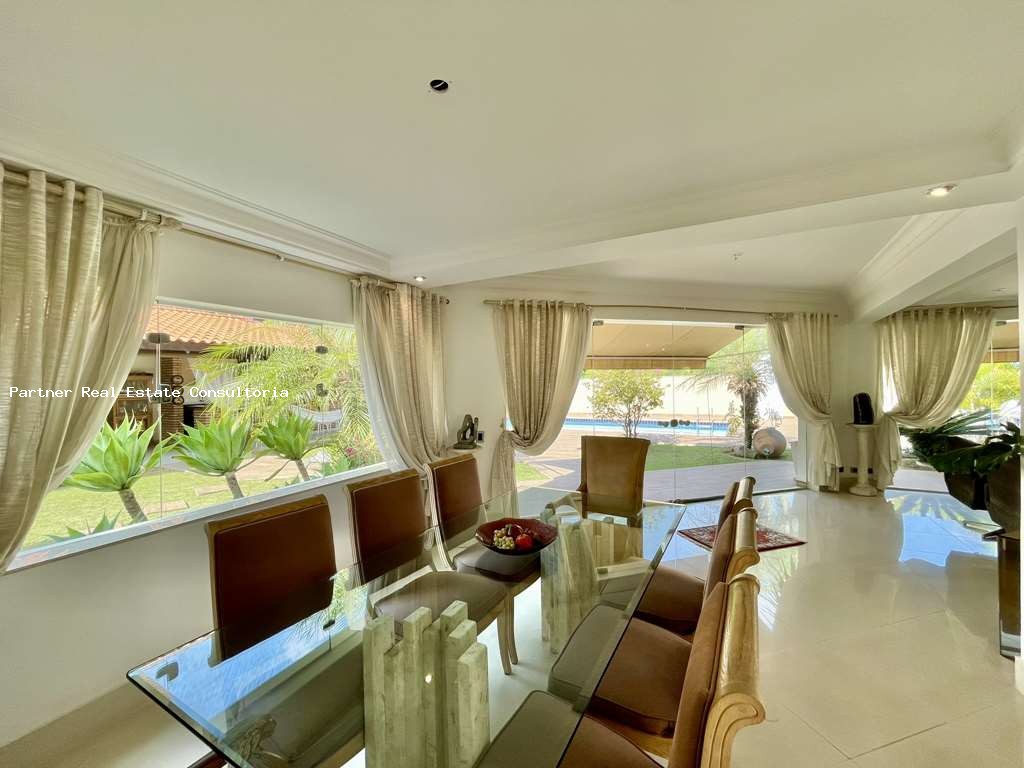 Casa à venda com 4 quartos, 1082m² - Foto 14