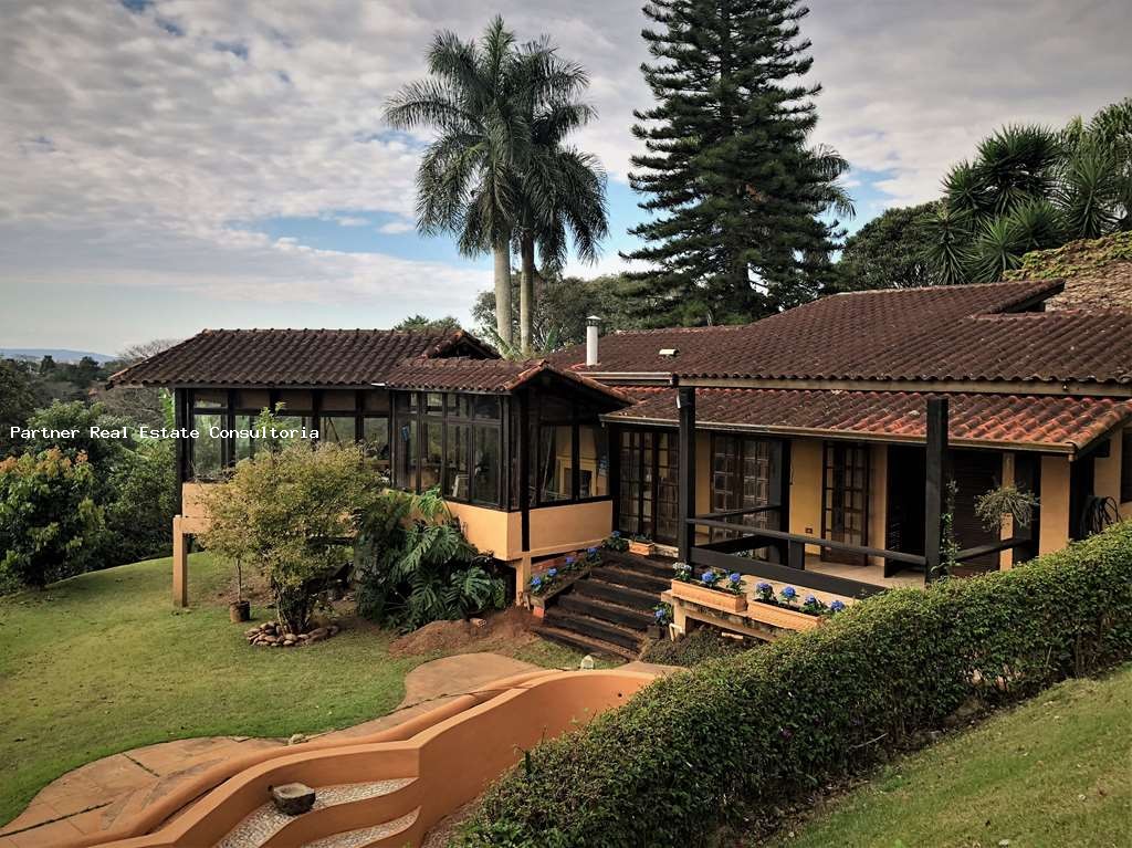 Casa à venda com 3 quartos, 1475m² - Foto 2