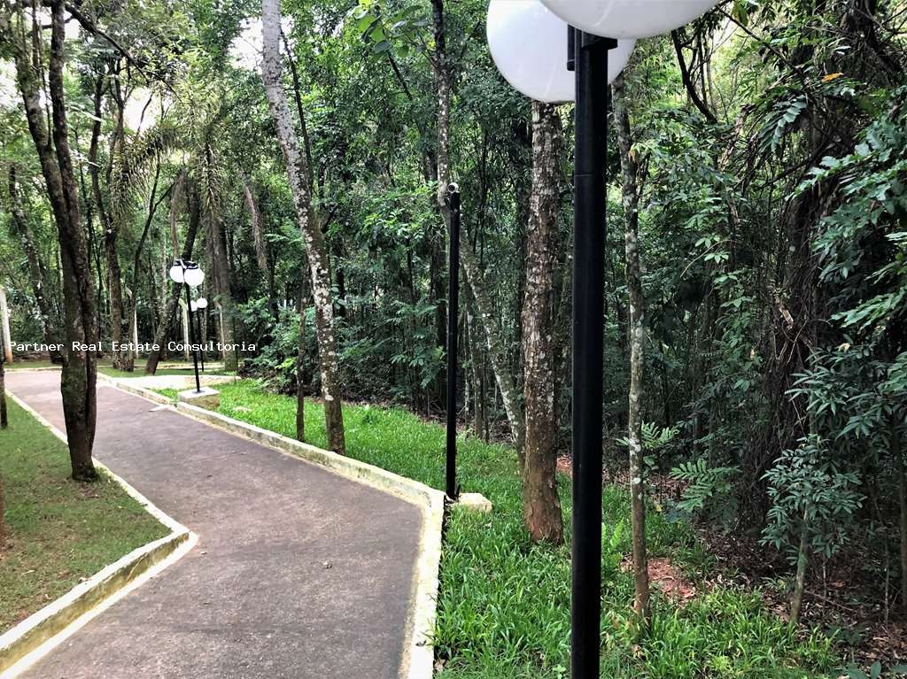 Casa de Condomínio à venda com 3 quartos, 390m² - Foto 3