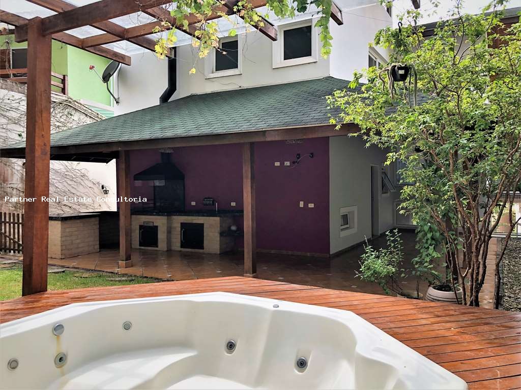 Casa de Condomínio à venda com 3 quartos, 390m² - Foto 2