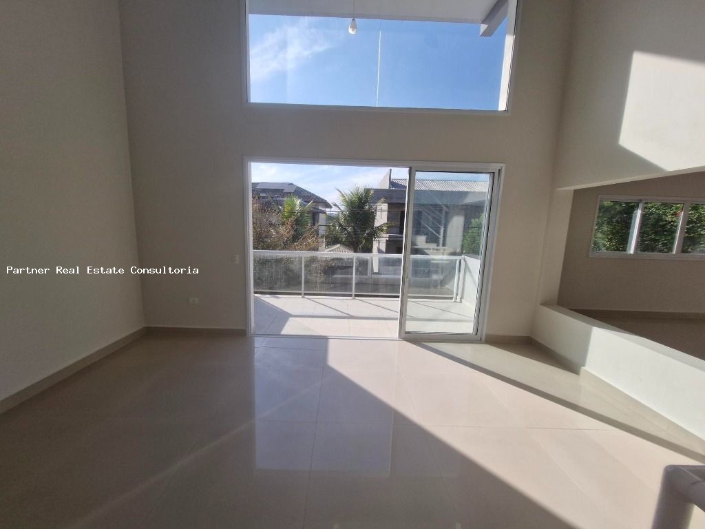 Casa de Condomínio à venda com 3 quartos, 450m² - Foto 15