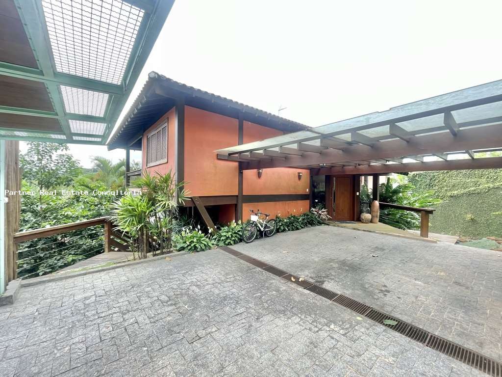 Casa de Condomínio à venda com 3 quartos, 1323m² - Foto 5
