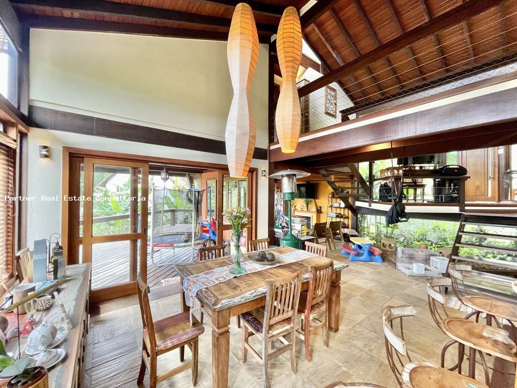 Casa de Condomínio à venda com 3 quartos, 1323m² - Foto 11
