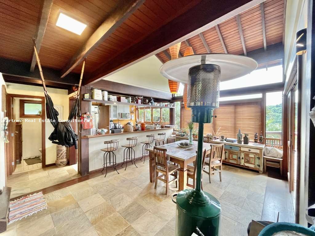 Casa de Condomínio à venda com 3 quartos, 1323m² - Foto 16