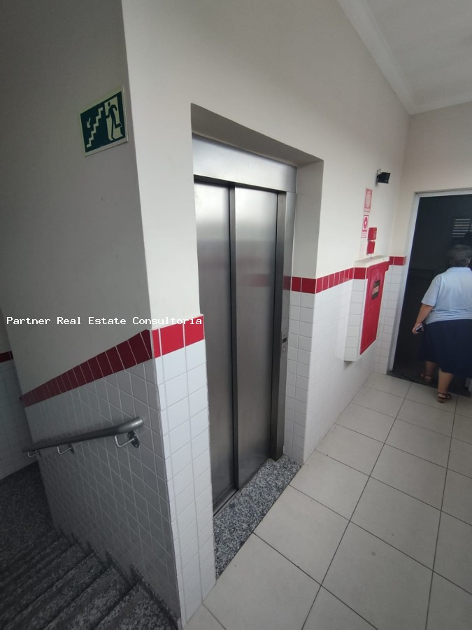 Loja-Salão à venda com 5 quartos, 1406m² - Foto 9