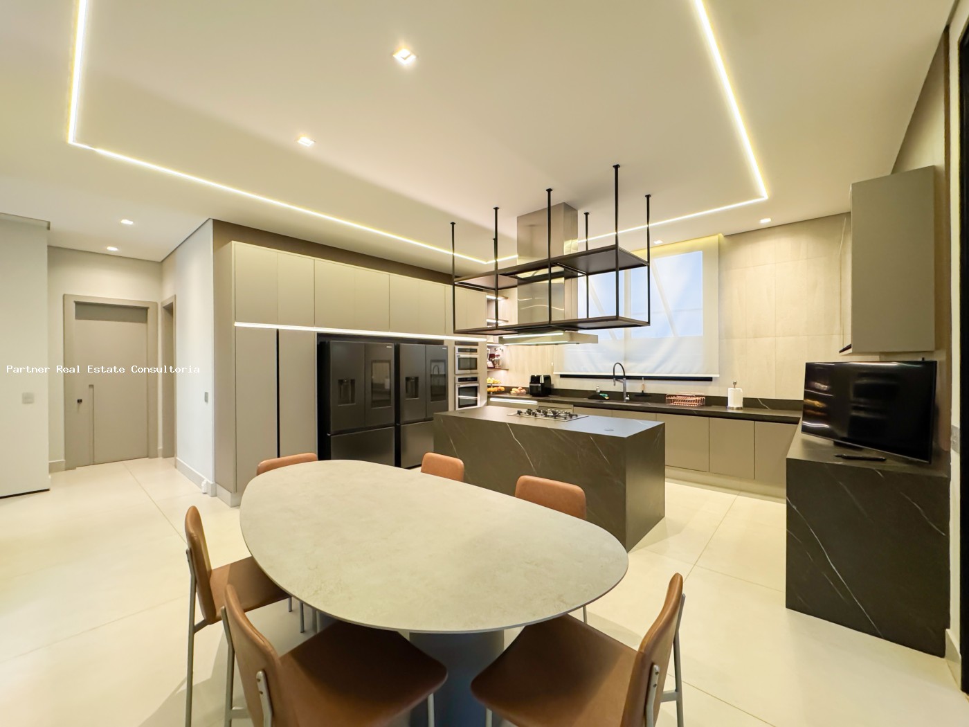 Casa de Condomínio à venda com 5 quartos, 1012m² - Foto 7