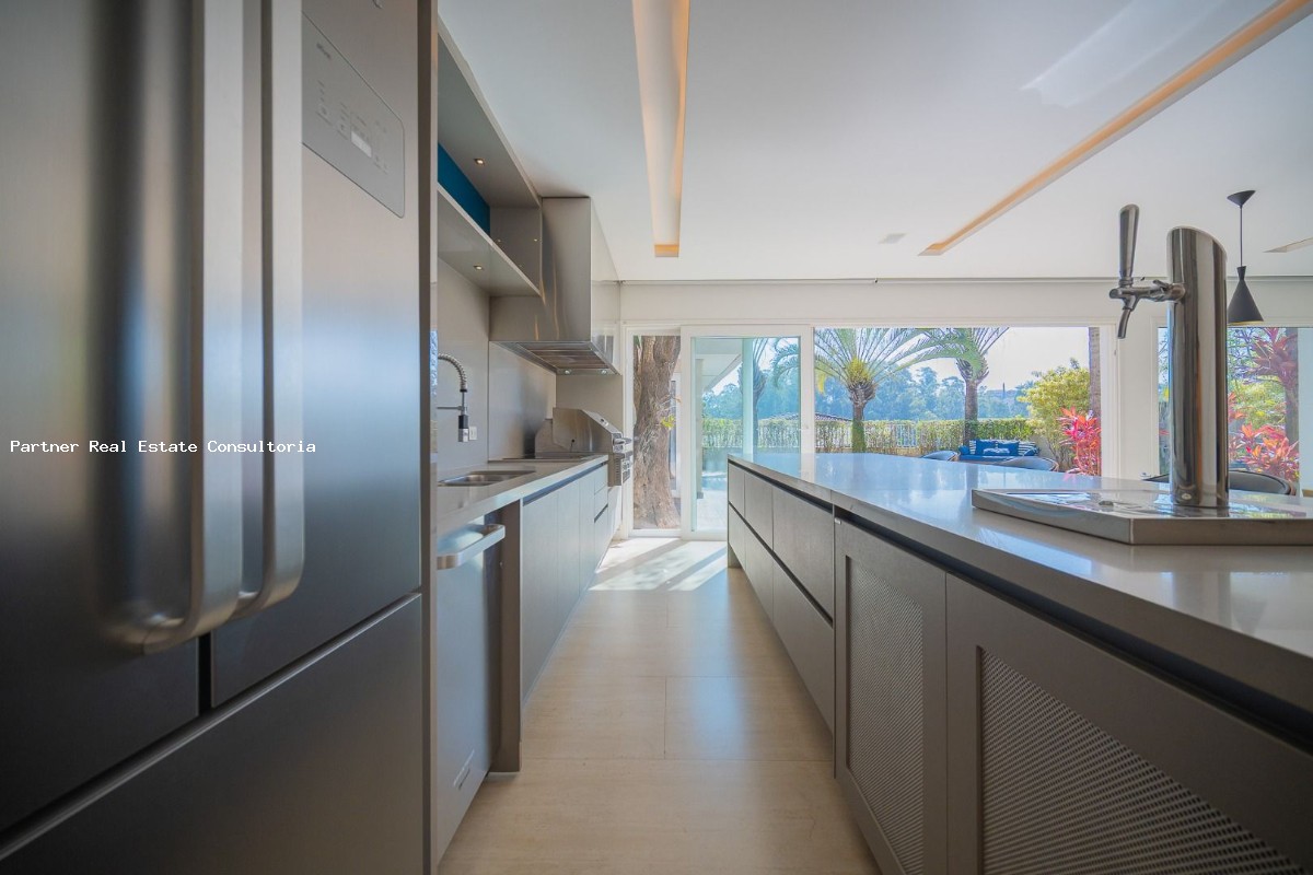Casa de Condomínio à venda com 5 quartos, 560m² - Foto 18