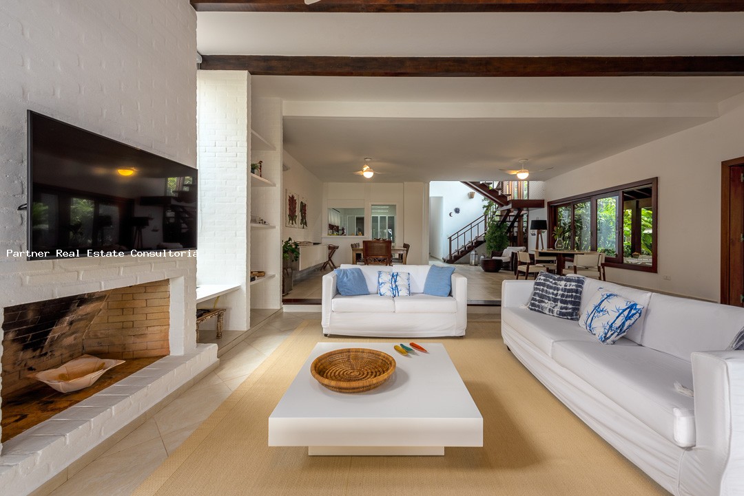 Casa à venda com 5 quartos, 1100m² - Foto 17