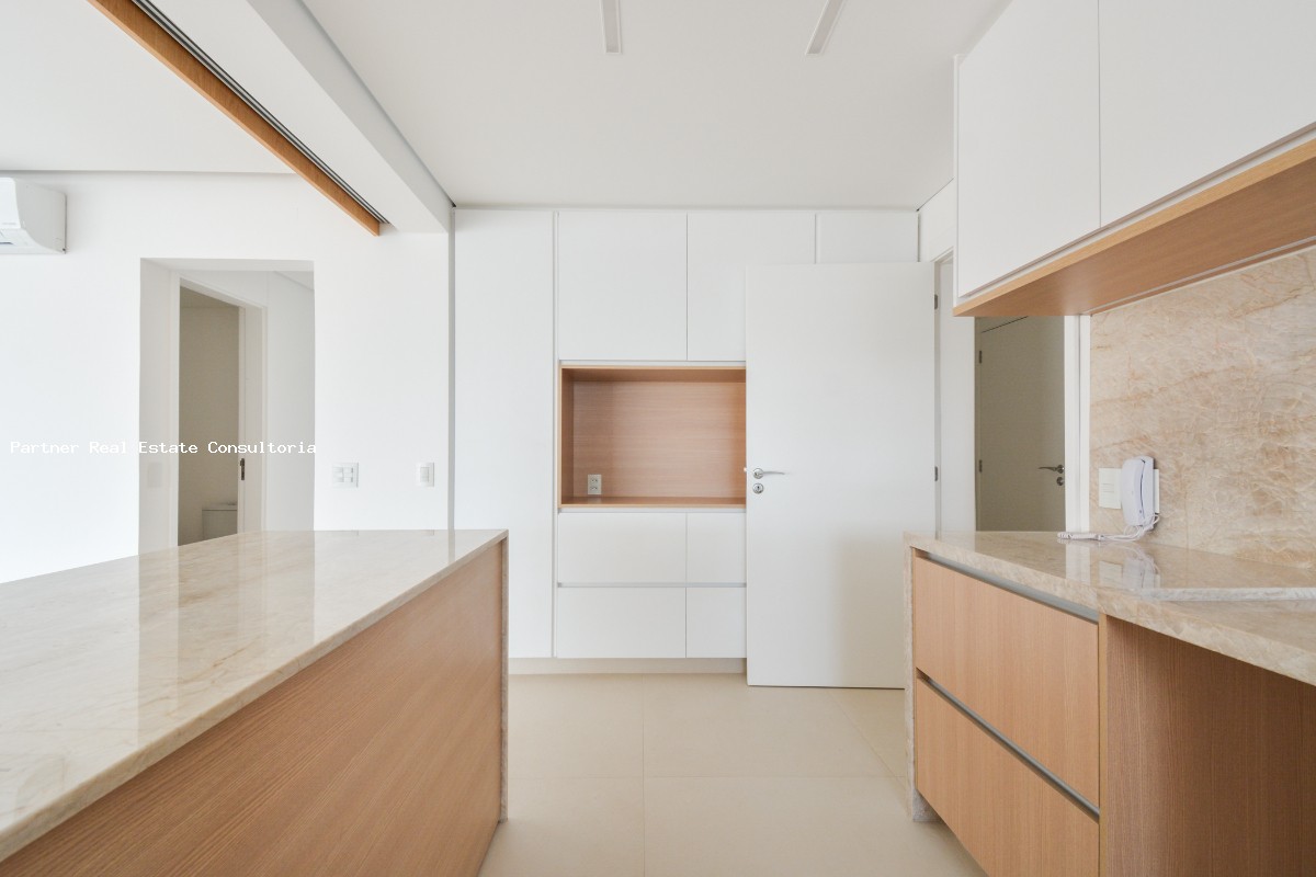 Apartamento, 3 quartos, 244 m² - Foto 17