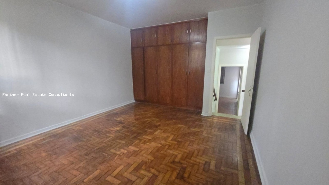 Casa, 3 quartos, 285 m² - Foto 2