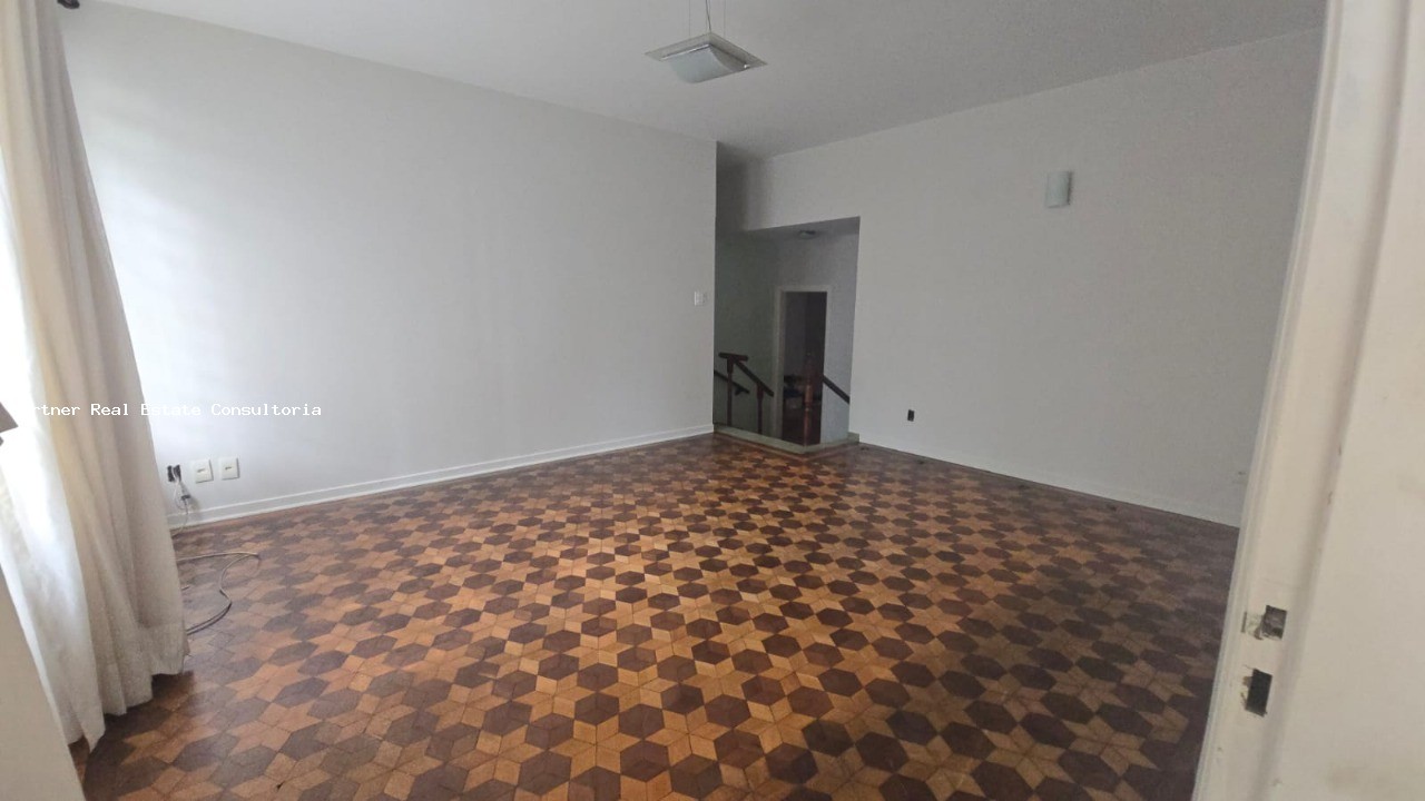 Casa, 3 quartos, 285 m² - Foto 1