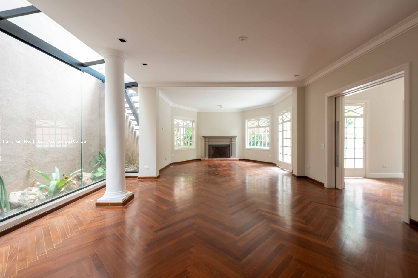 Casa, 4 quartos, 384 m² - Foto 2
