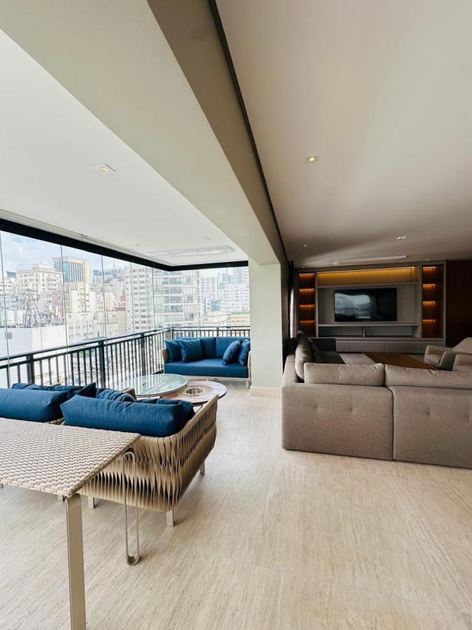 Apartamento, 3 quartos, 350 m² - Foto 1