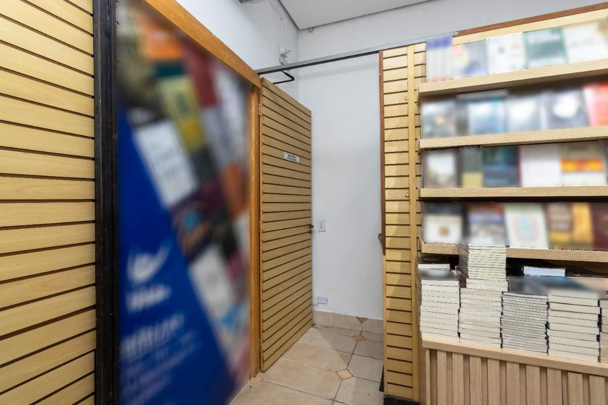 Casa, 1 quarto, 184 m² - Foto 13