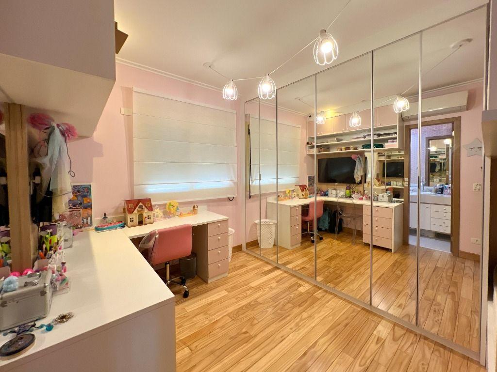 Apartamento, 3 quartos, 256 m² - Foto 11