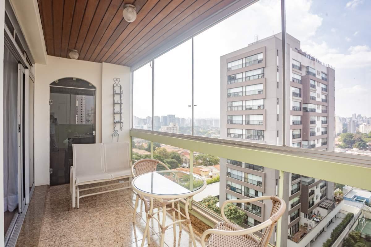 Apartamento, 4 quartos, 220 m² - Foto 2