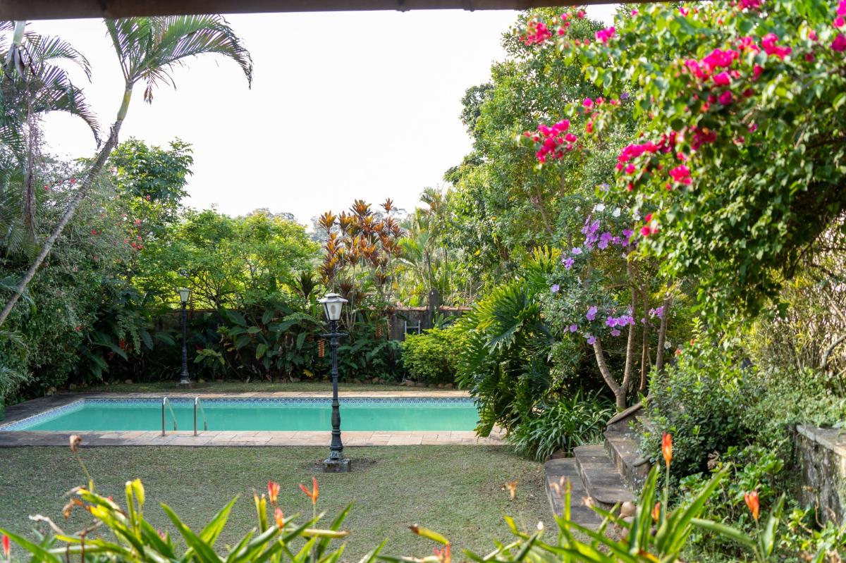 Casa, 5 quartos, 648 m² - Foto 1