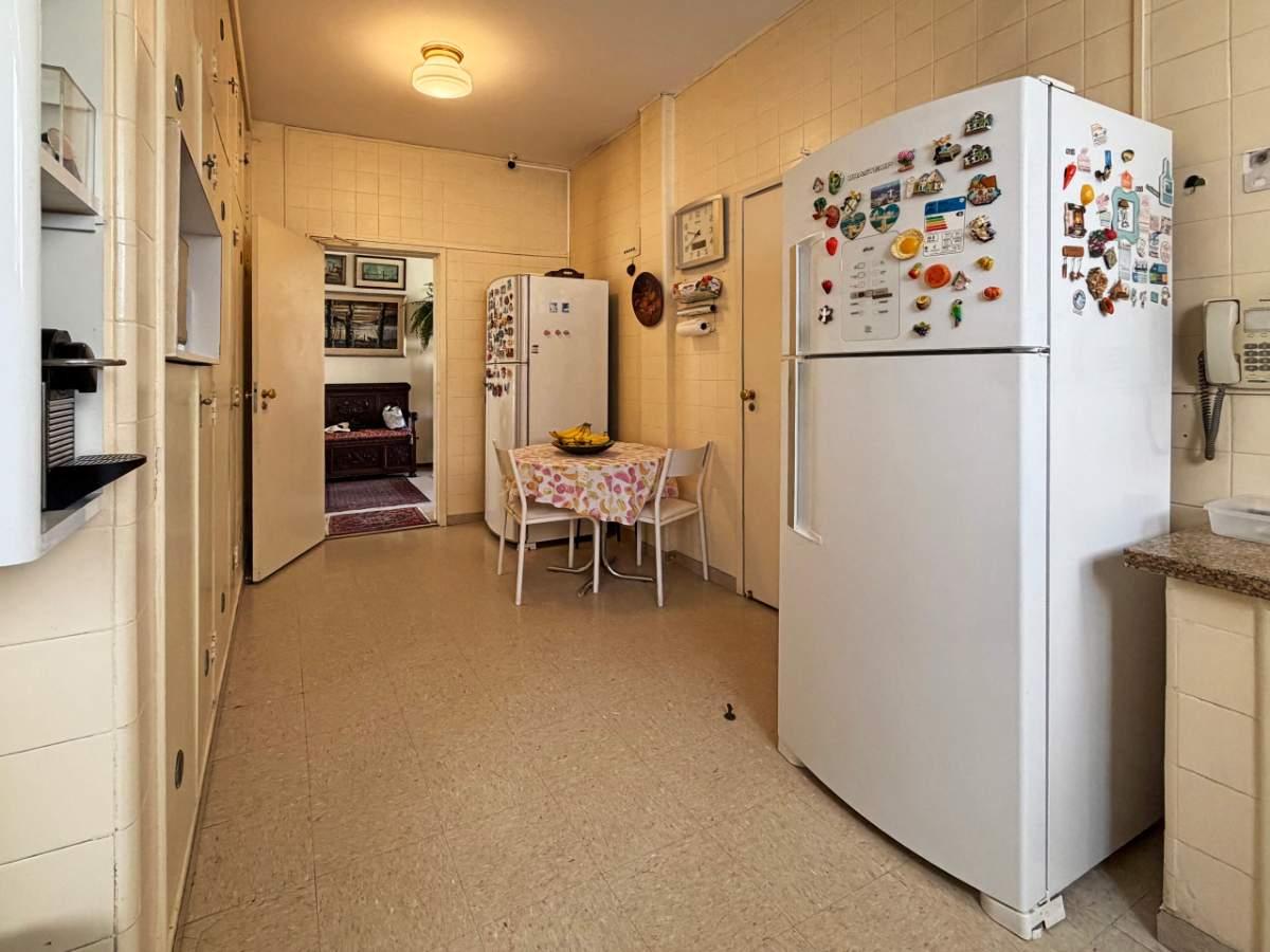 Apartamento, 3 quartos, 220 m² - Foto 24