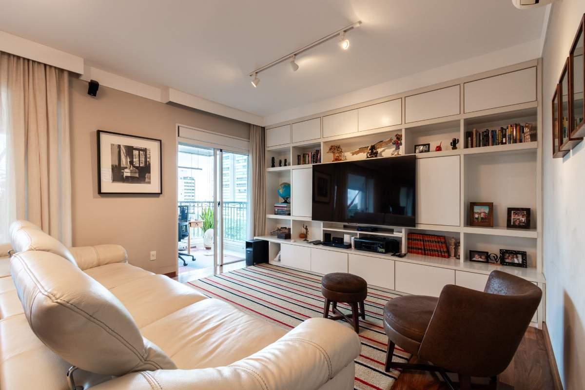 Apartamento, 4 quartos, 216 m² - Foto 2