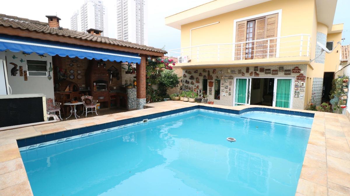 Casa, 3 quartos, 297 m² - Foto 1