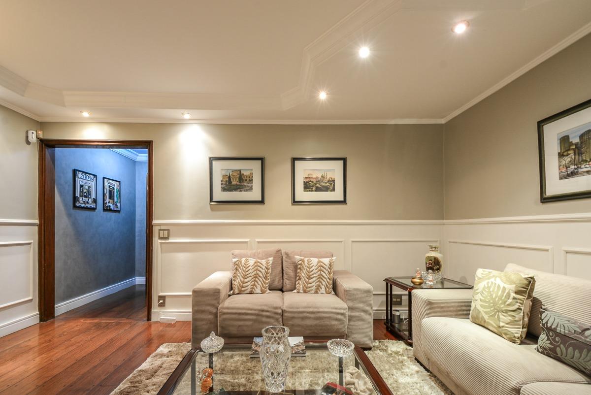 Casa, 3 quartos, 215 m² - Foto 2