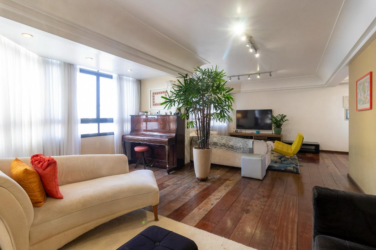 Apartamento, 4 quartos, 196 m² - Foto 1