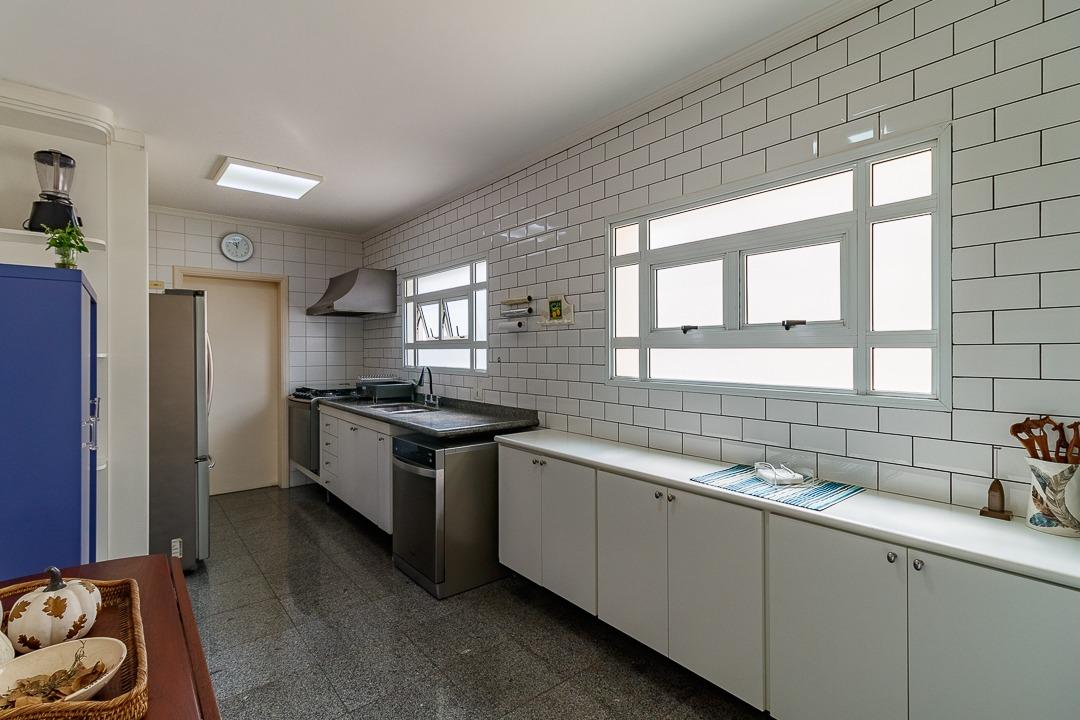 Apartamento, 4 quartos, 223 m² - Foto 14