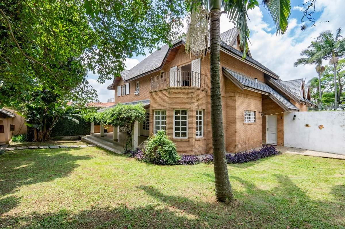 Casa, 3 quartos, 1077 m² - Foto 2