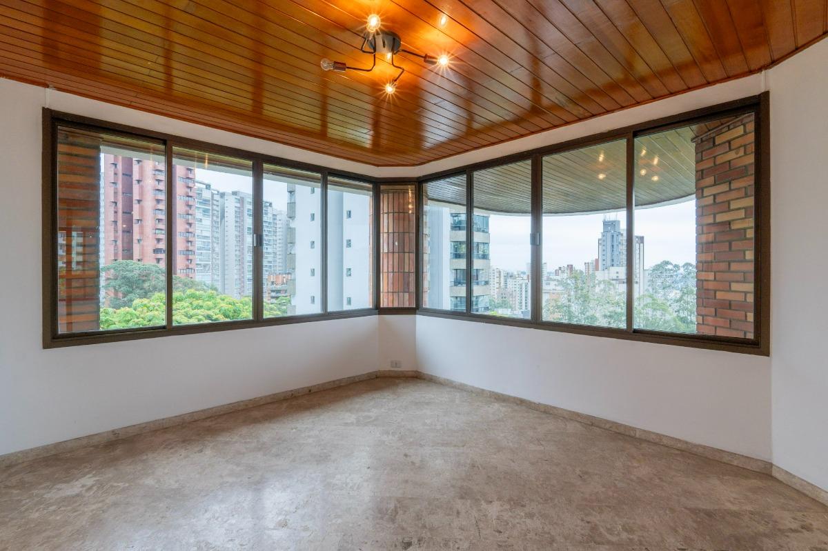 Apartamento, 4 quartos, 236 m² - Foto 9