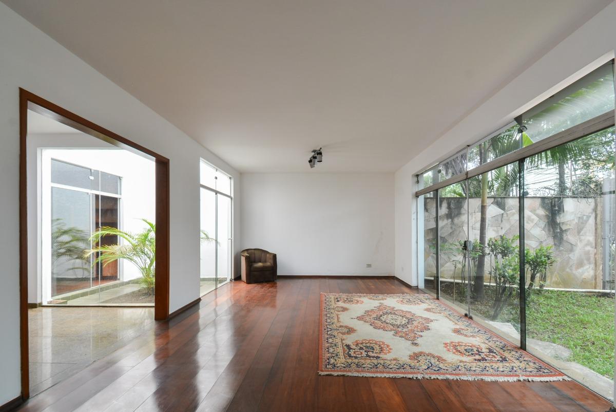 Casa, 4 quartos, 260 m² - Foto 1