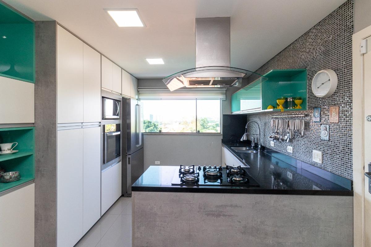 Casa, 3 quartos, 231 m² - Foto 1