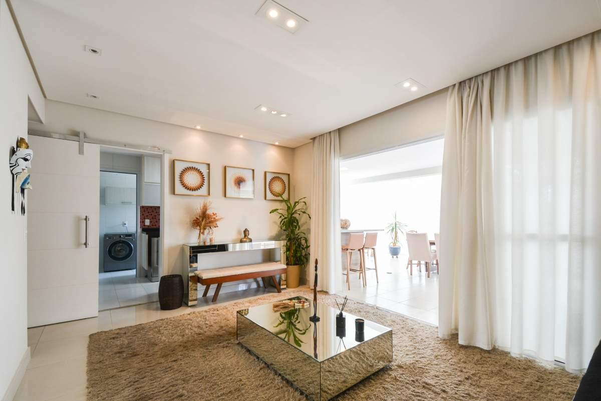 Apartamento, 3 quartos, 212 m² - Foto 1