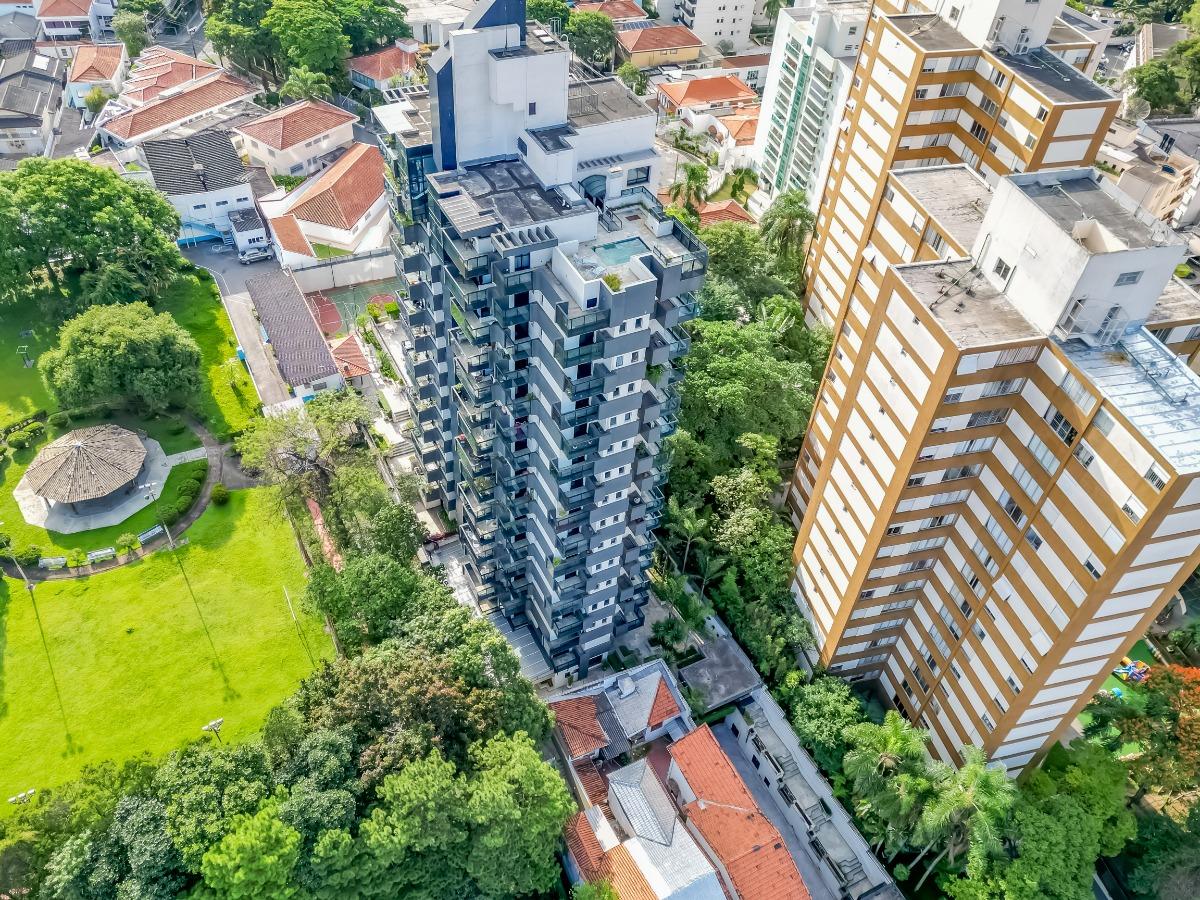 Apartamento, 4 quartos, 1962 m² - Foto 1