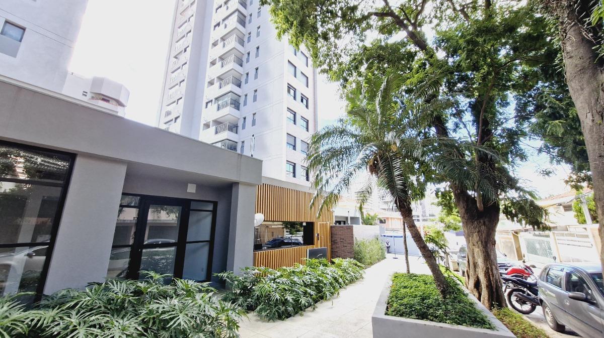 Apartamento, 3 quartos, 1821 m² - Foto 1