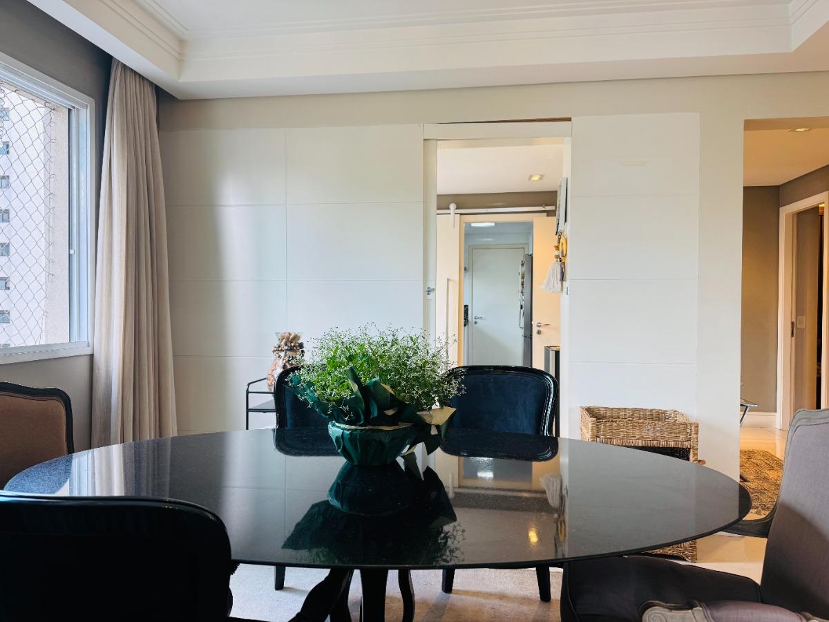 Apartamento, 4 quartos, 215 m² - Foto 11