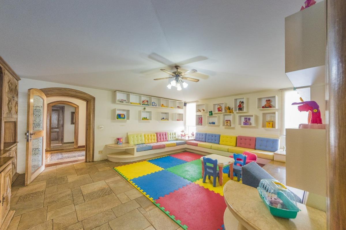 Casa, 7 quartos, 2810 m² - Foto 12