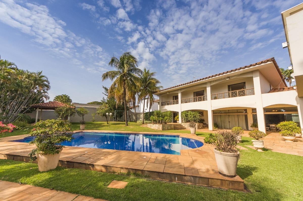 Casa, 7 quartos, 2810 m² - Foto 2