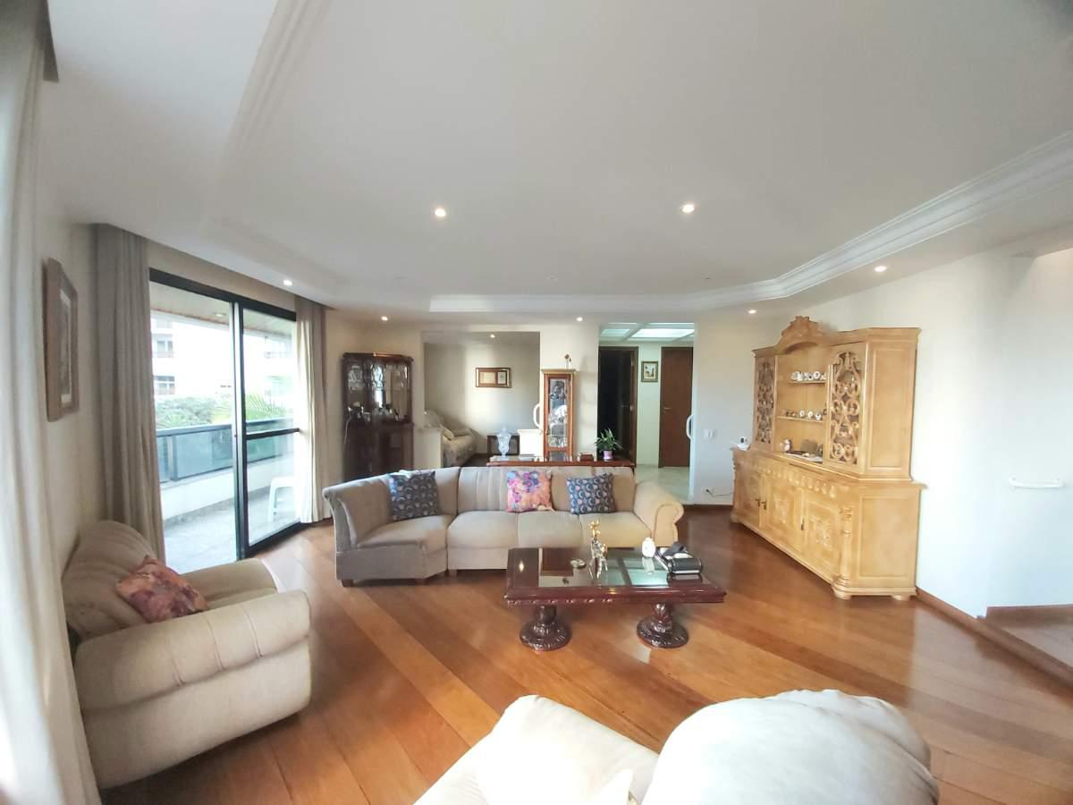 Apartamento, 4 quartos, 200 m² - Foto 1