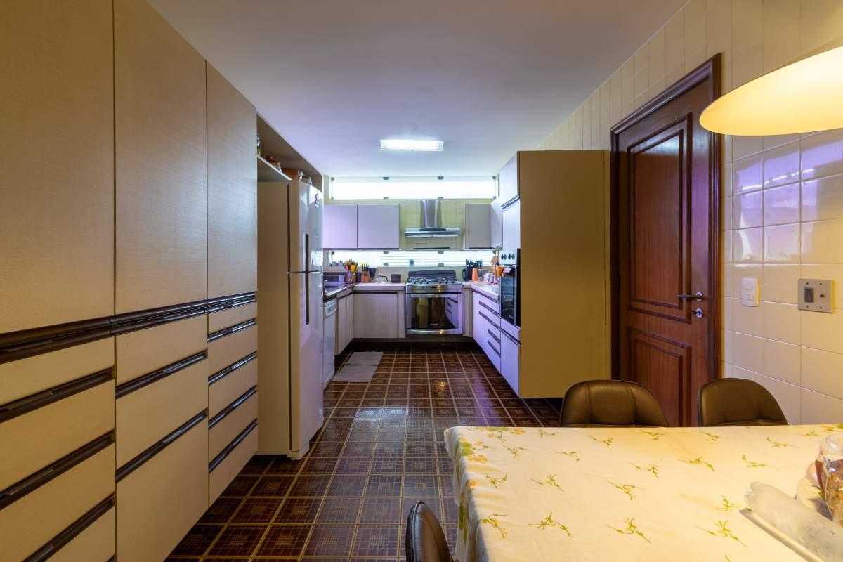 Casa, 4 quartos, 982 m² - Foto 23