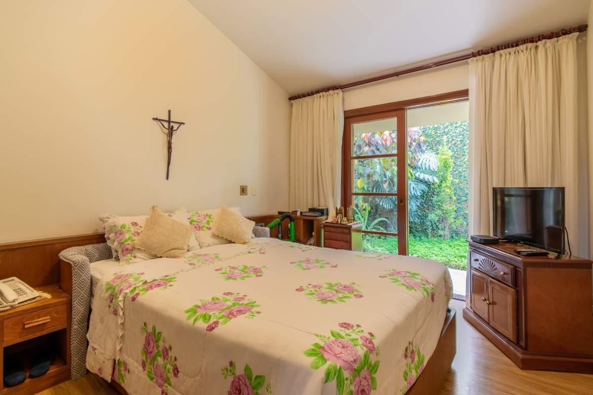 Casa, 4 quartos, 982 m² - Foto 25